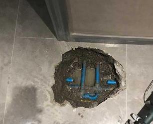 南昌市阳台漏水维修公司分享下暖气管道漏水的原因有哪些